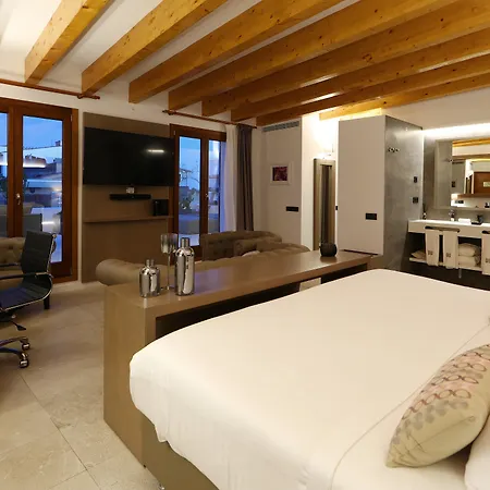 Bo Hotel 4*